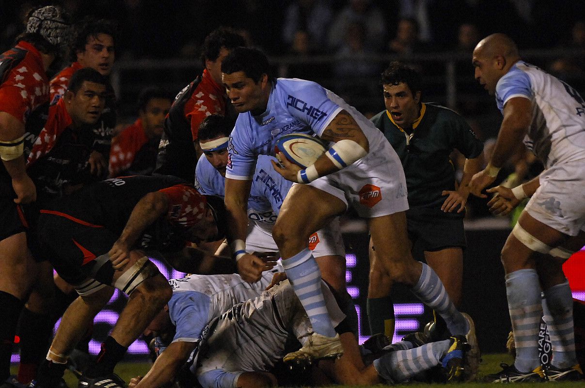 Troy Flavell baloiarekin, Toulonen aurkako Top14ko partidan. GAIZKA IROZ.