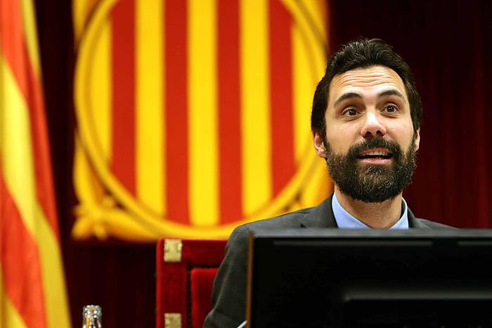 Roger Torrent parlamentuko presidente. TONI ALBIR / EFE