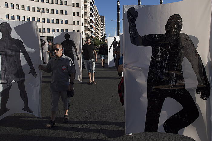 Lan heriotzen kontrako manifestazioa, joan den larunbatean, Iruñean. JAGOBA MANTEROLA, FOKU