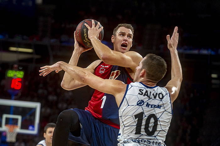 ACB ligako derbia Kirolbet Baskonia eta Delteco Gipuzkoa Basket artean. JAIZKI FONTANEDA, FOKU