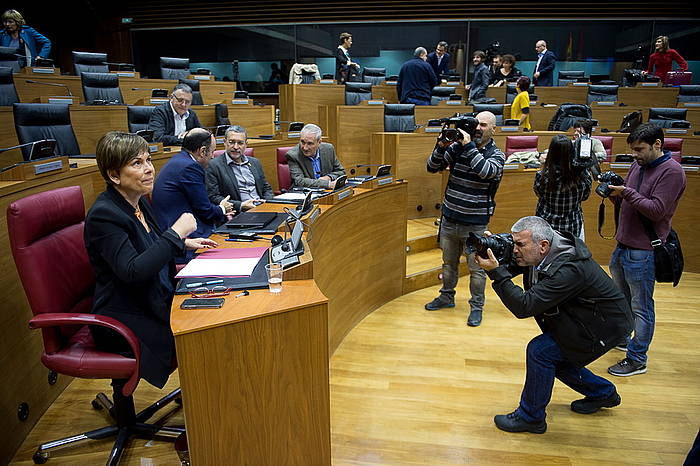 Uxue Barkos Nafarroako presidentea, gaur, Nafarroako Parlamentuan, politika orokorreko eztabaida hasi aurretik. IñIGO URIZ, FOKU