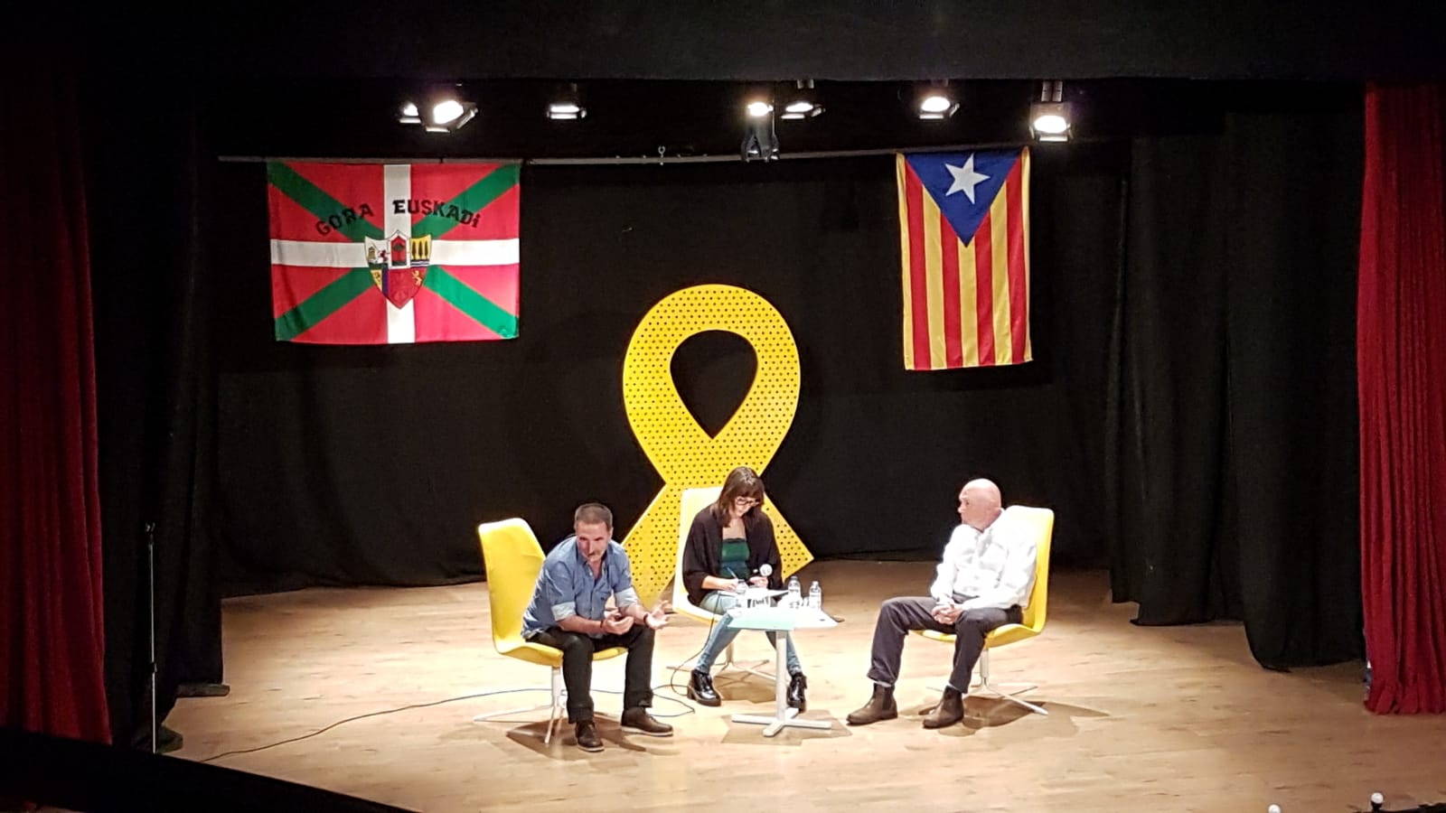 Ariznabarreta, Morales eta Ibarretxe, atzo, Katalunian. INDEPENDENTISTAK