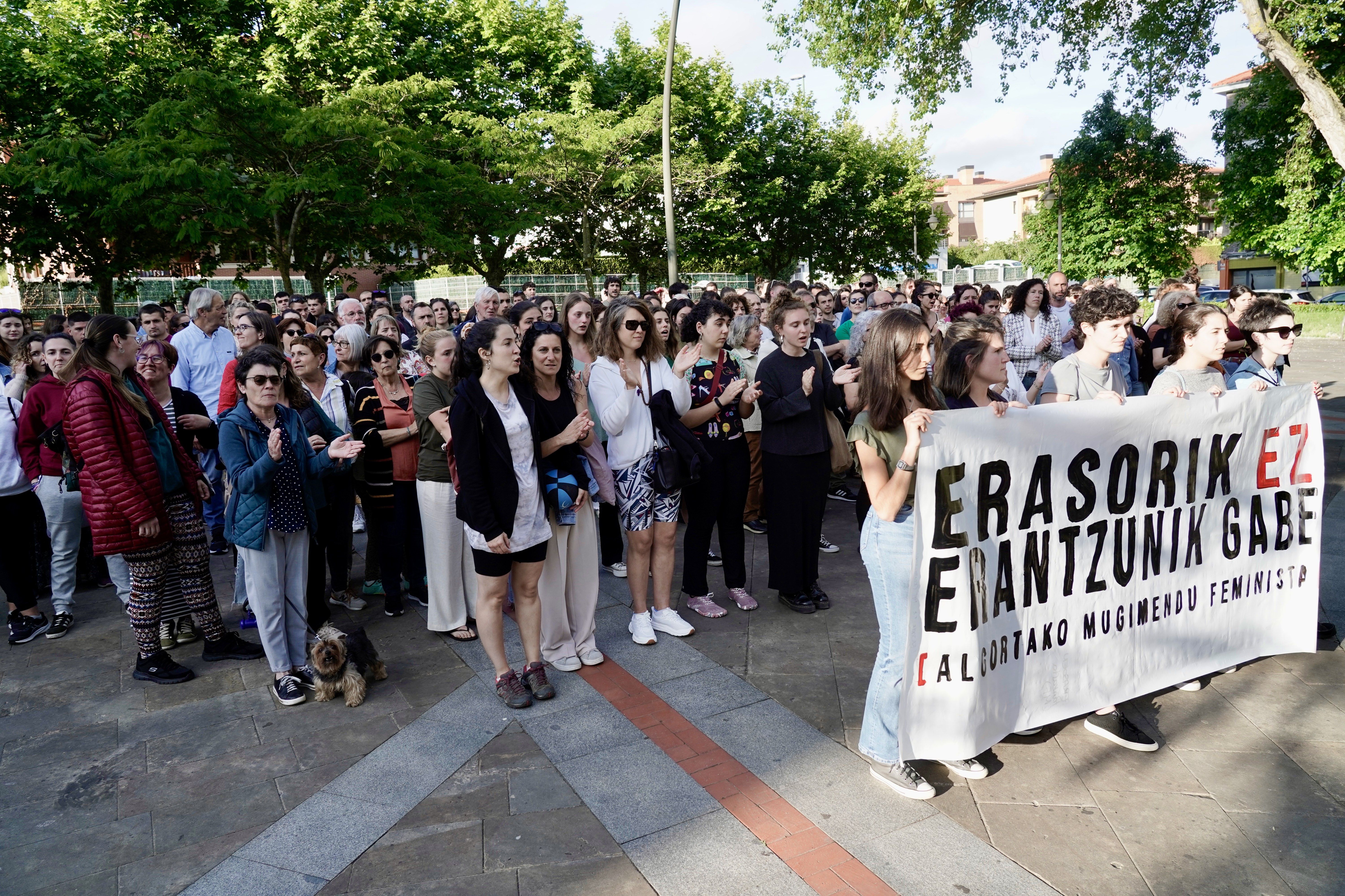 Mugimendu feministak deitutako protesta, gaur arratsaldean, Getxon. MARISOL RAMIREZ / FOKU