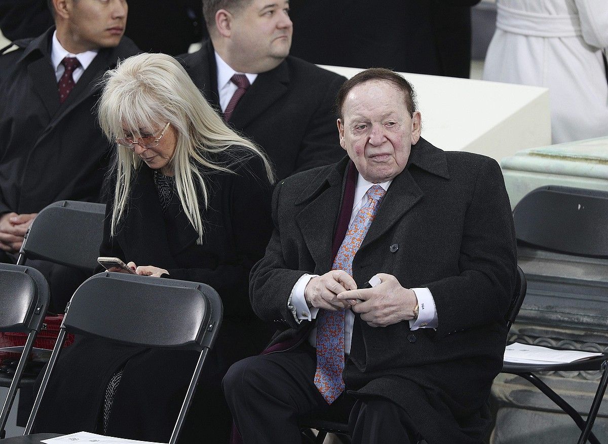 Miriam eta Sheldon Adelson, Trumpen inbestidura ekitaldian. JUSTIN LANE/ EFE.