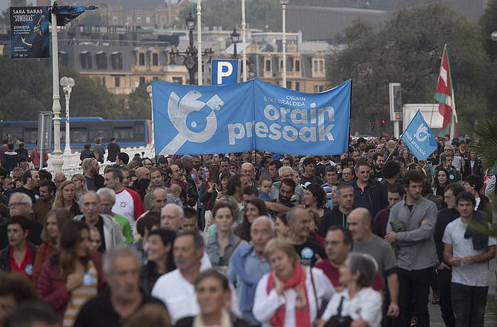 Urriaren 20an 'Orain presoak' dinamikak Donostian egindako manifestazioa. JON URBE, FOKU