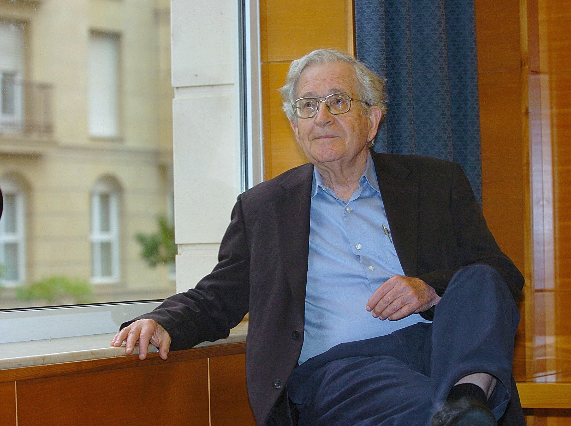 Noam Chomsky, 2006an, Donostian egon zenean. JON URBE / FOKU
