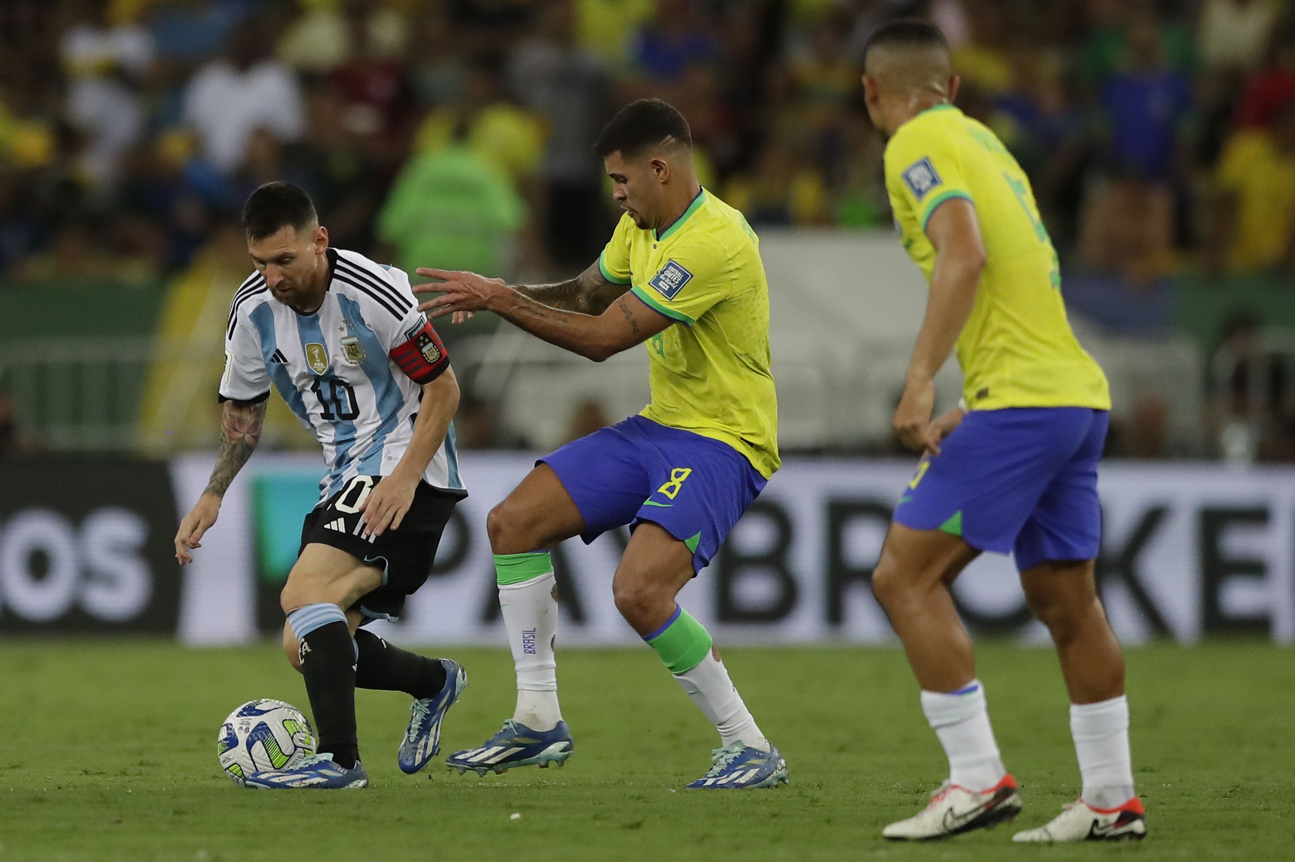 Lionel Messi, Argentinak eta Brasilek azaroan Rion jokatutako partidan. ANDRE COELHO / EFE