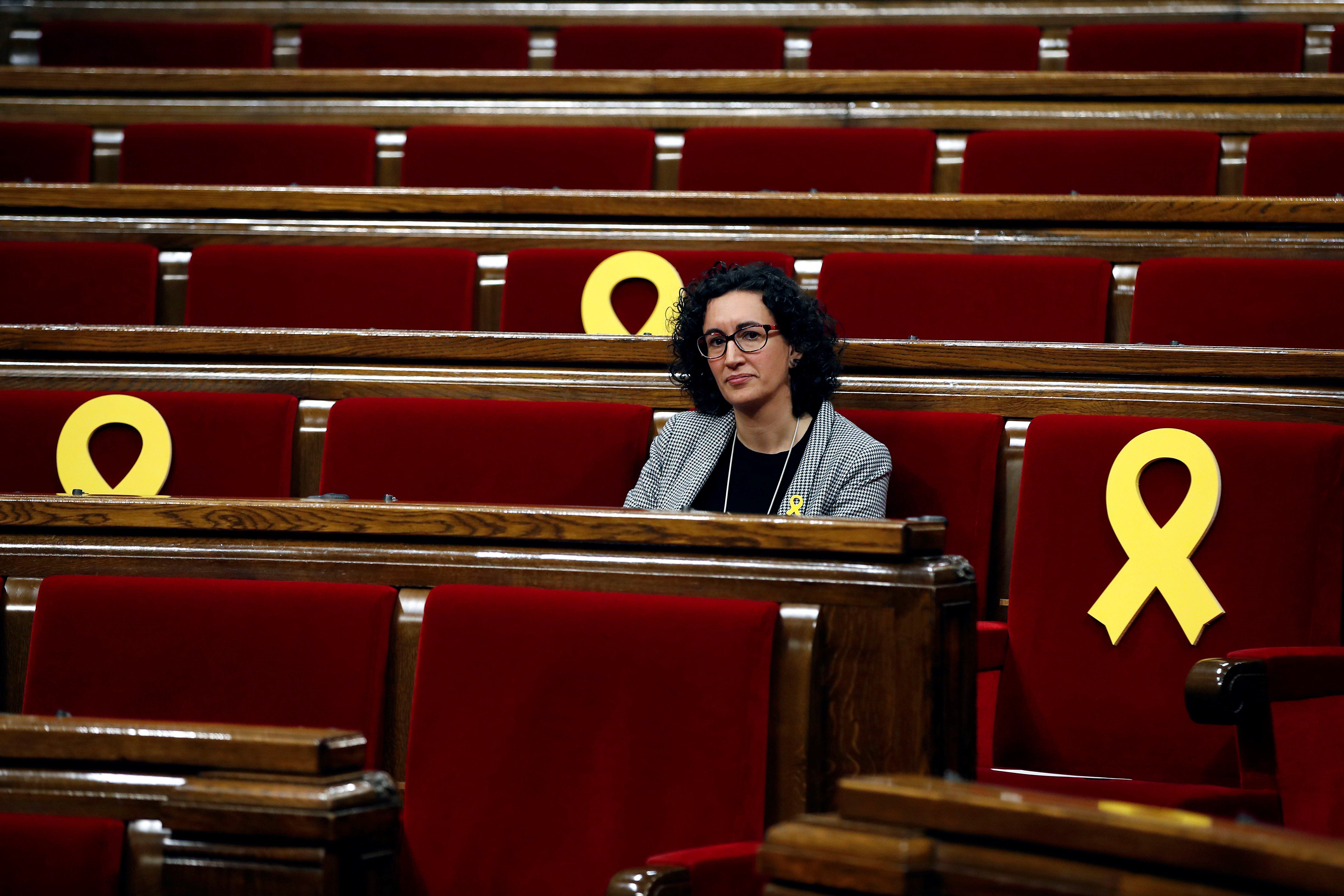 Marta Rovira Kataluniako Parlamentuan, 2018ko urtarrilean. ALBERTO ESTEVEZ / EFE