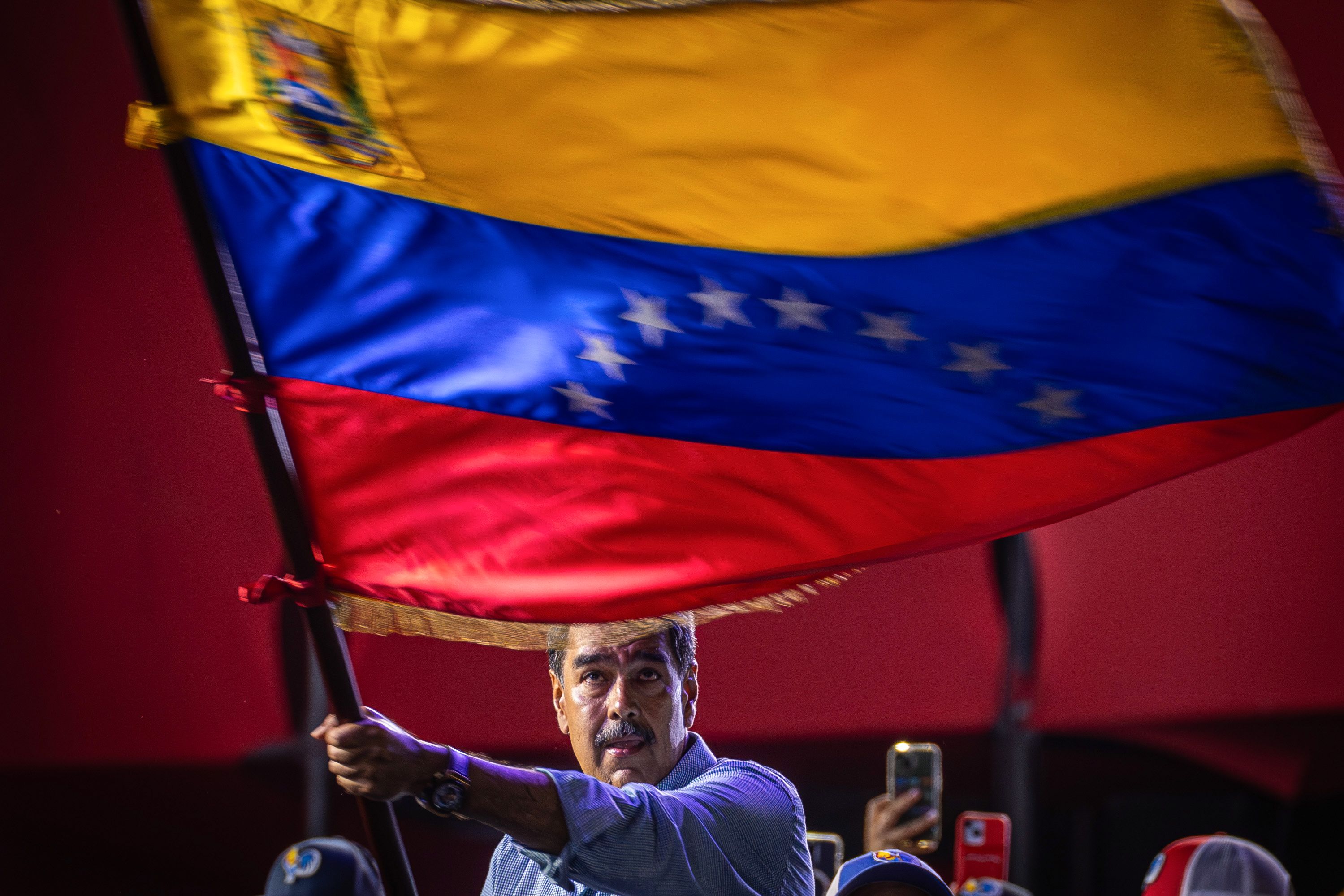 Nicolas Maduro Venezuelako presidente eta hautagai chavista, atzo, Caracasen. HENRY CHIRINOS / EFE