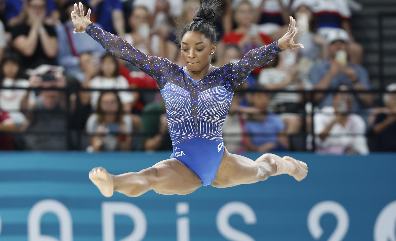 Simone Biles finaleko ariketetako batean. MIGUEL TOÑA / EFE