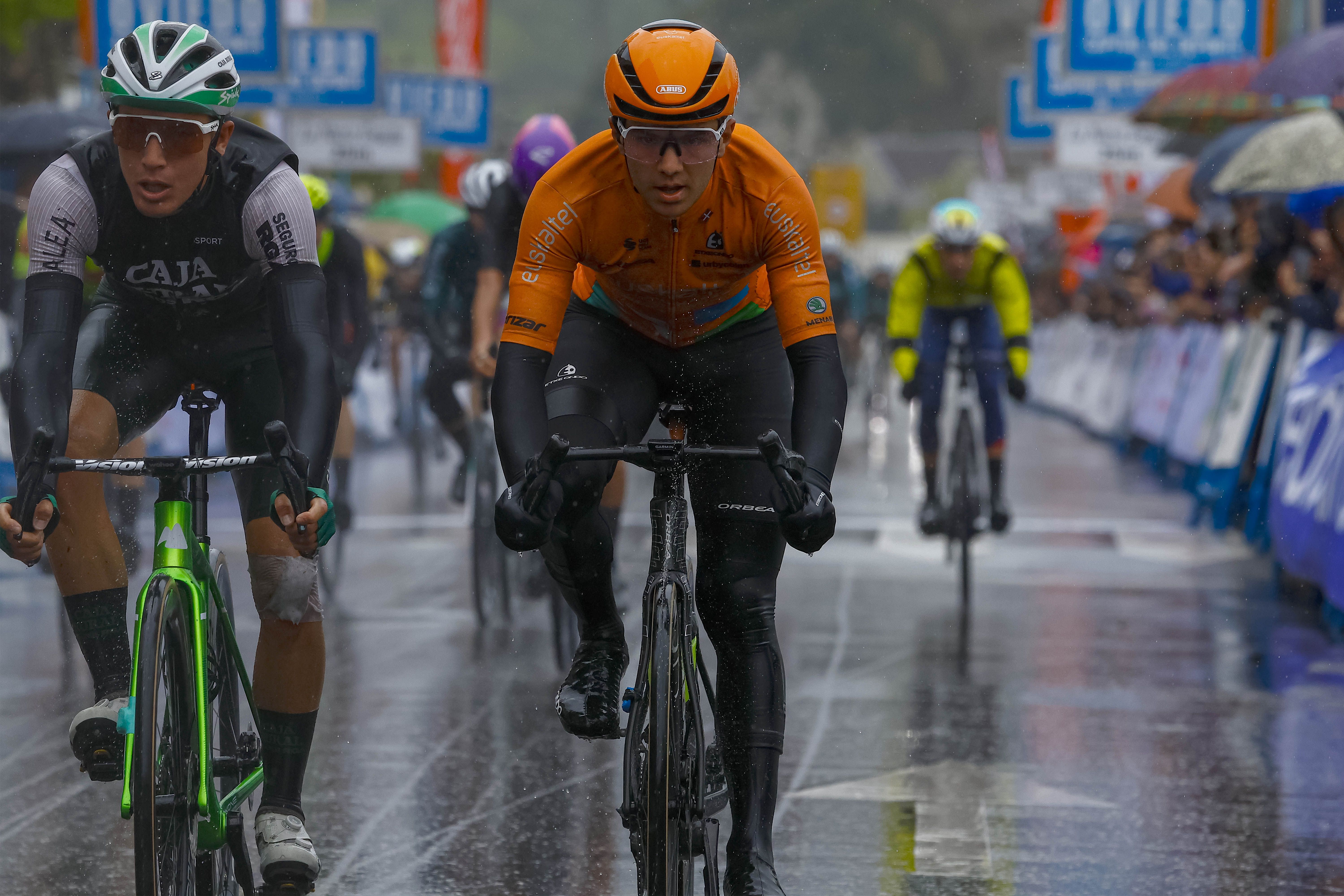 Xabier Berasategi, Asturiasen jokatutako etapa batean. LUIS ANGEL GOMEZ / SPRINTCYCLING