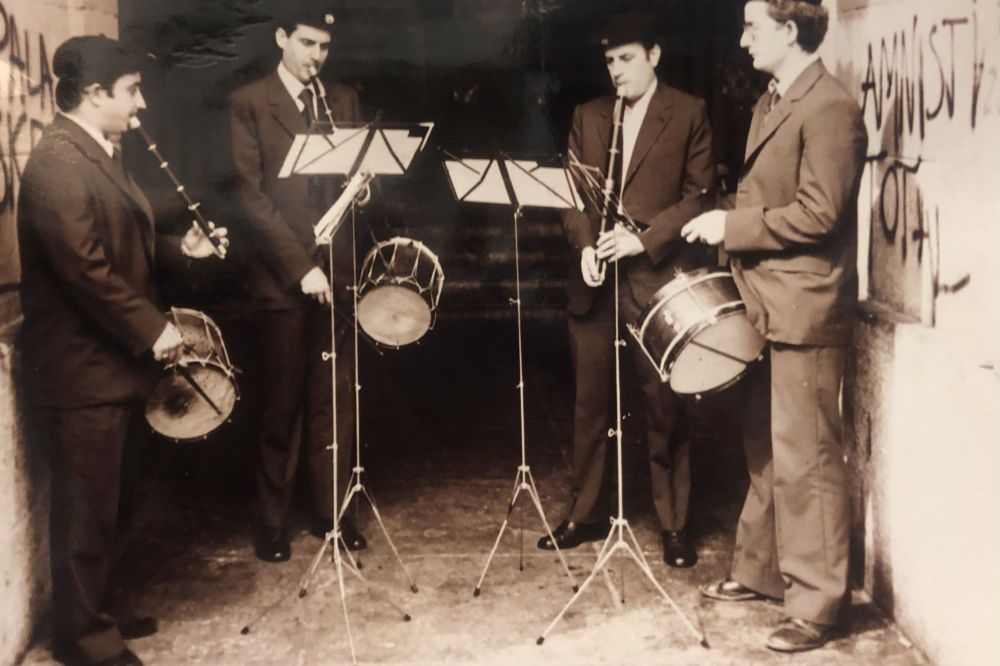 Donostiako Udaleko Txistulari Banda. Jose Inazio Ansorena, Joxean Altuna, Olegario Izagirre eta Agustin Laskurain.