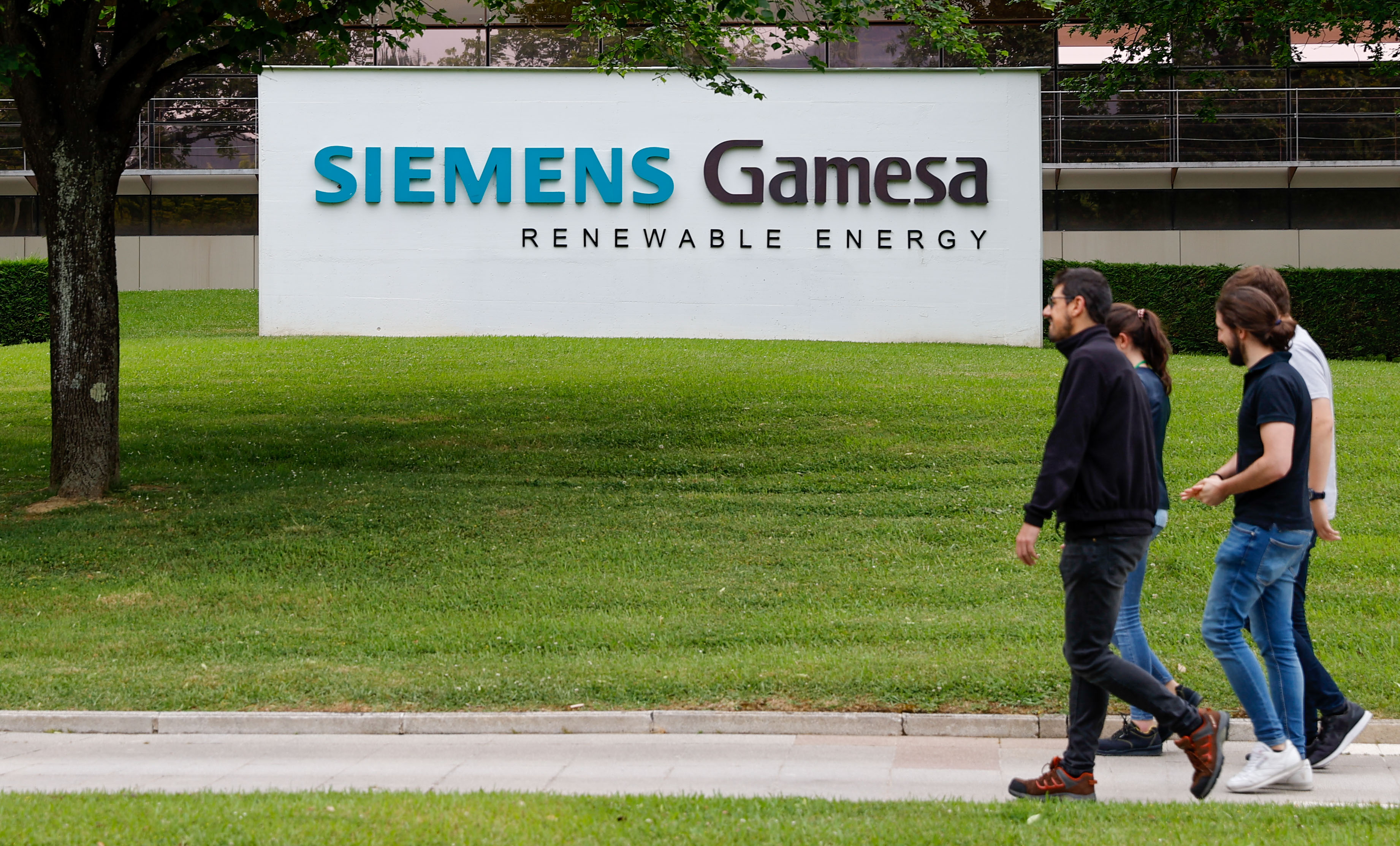 Siemens Gamesak Zamudioko parke teknologikoan duen egoitza. LUIS TEJIDO / EFE