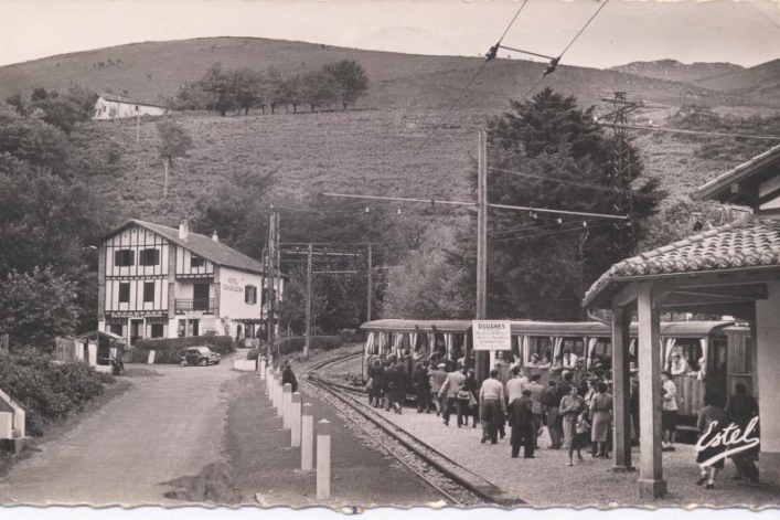 Larhungo tren geltokia, 1969an.