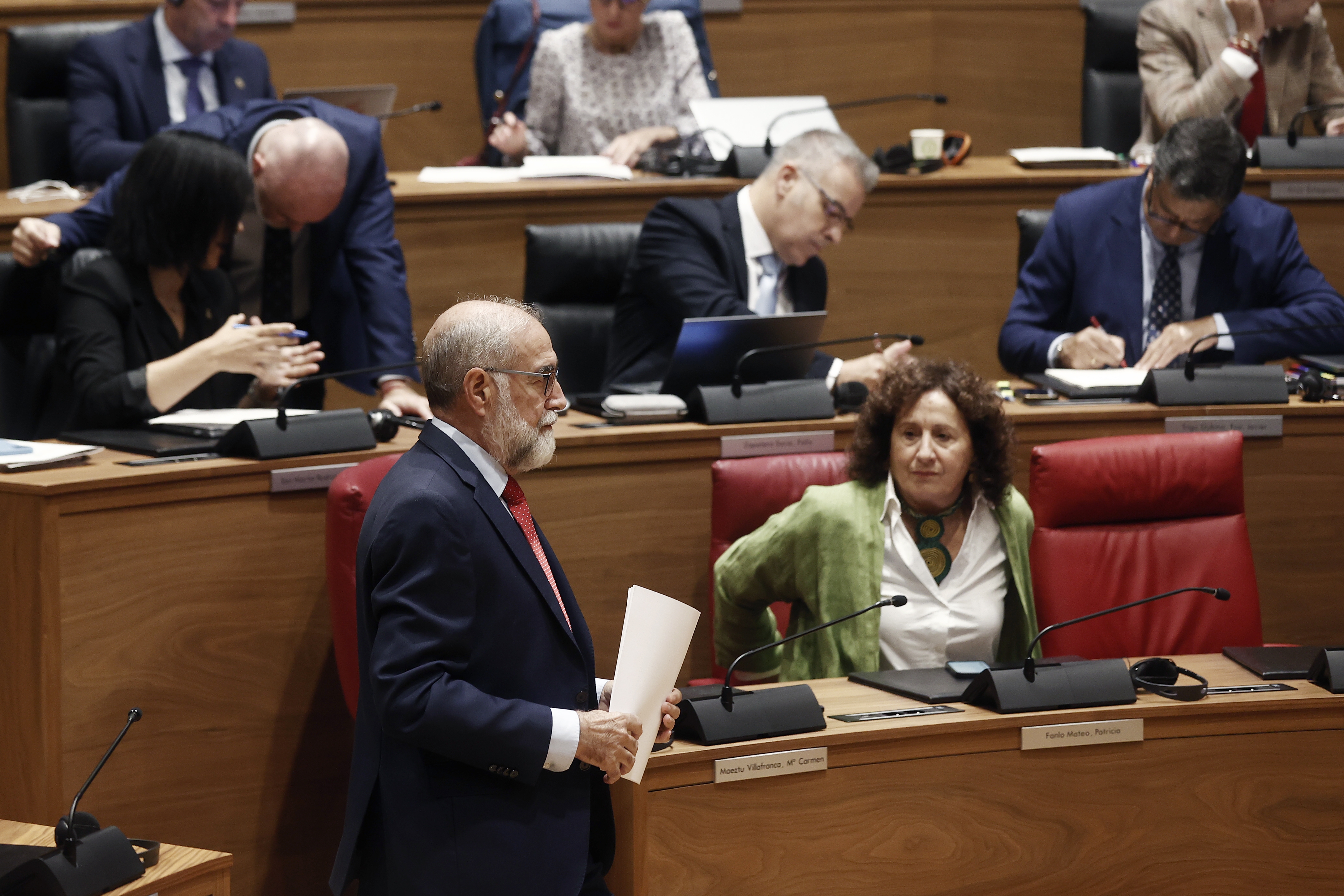 Fernando Dominguez kontseilaria, gaur, Nafarroako Parlamentuan. JESUS DIGES / EFE