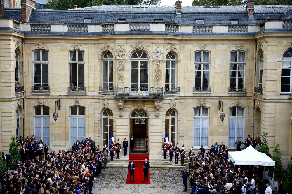 (ID_14229199) FRANCE GOVERNMENT BARNIER