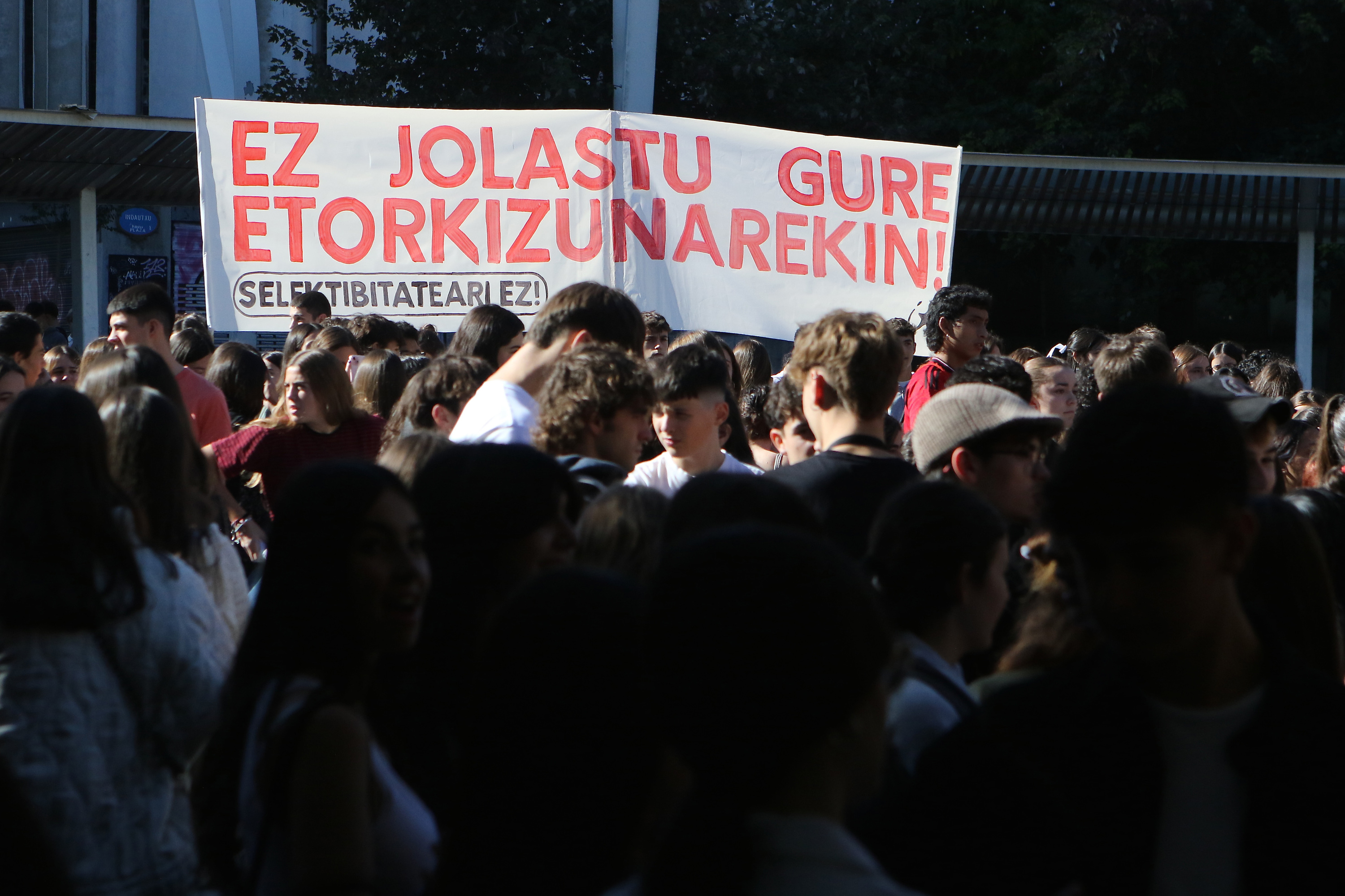 Ikasleen protesta, joan den ostiralean, Bilbon. OSKAR MATXIN EDESA / FOKU