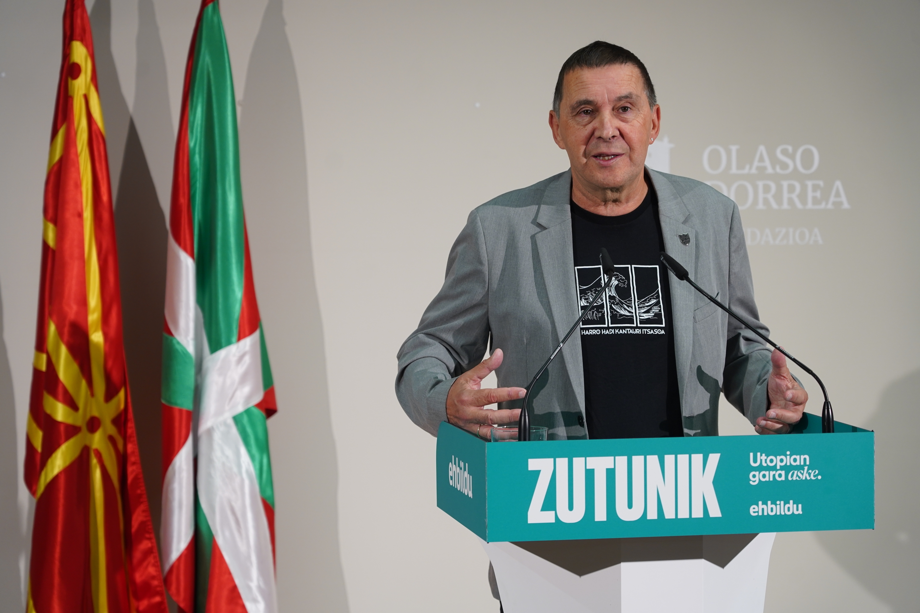 Otegi, gaur goizeko agerraldian. JON URBE / FOKU