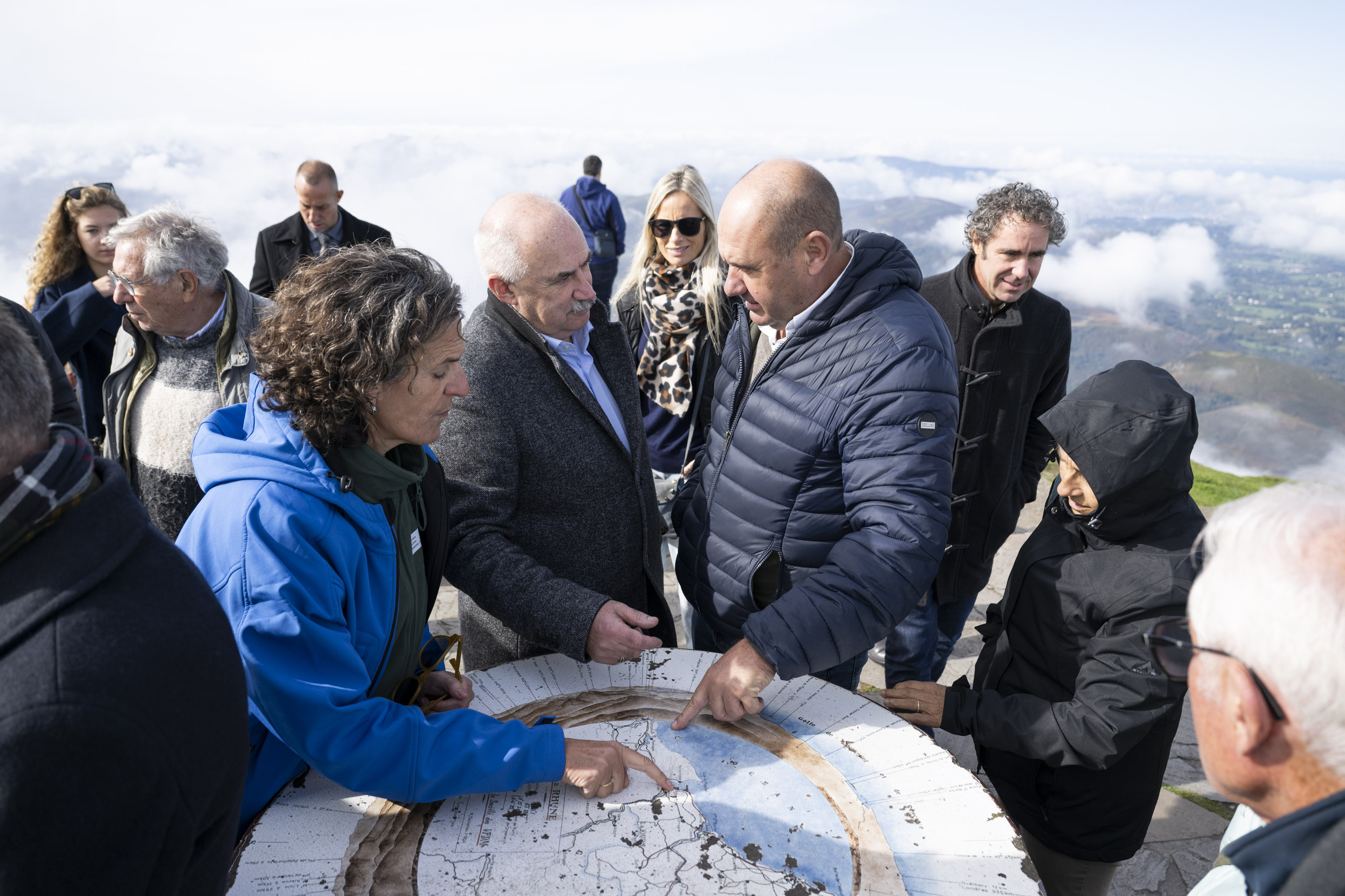 (ID_17303020348785) Larhun mendia babesteko eta turismoa sustatzeko proiektu bat aur