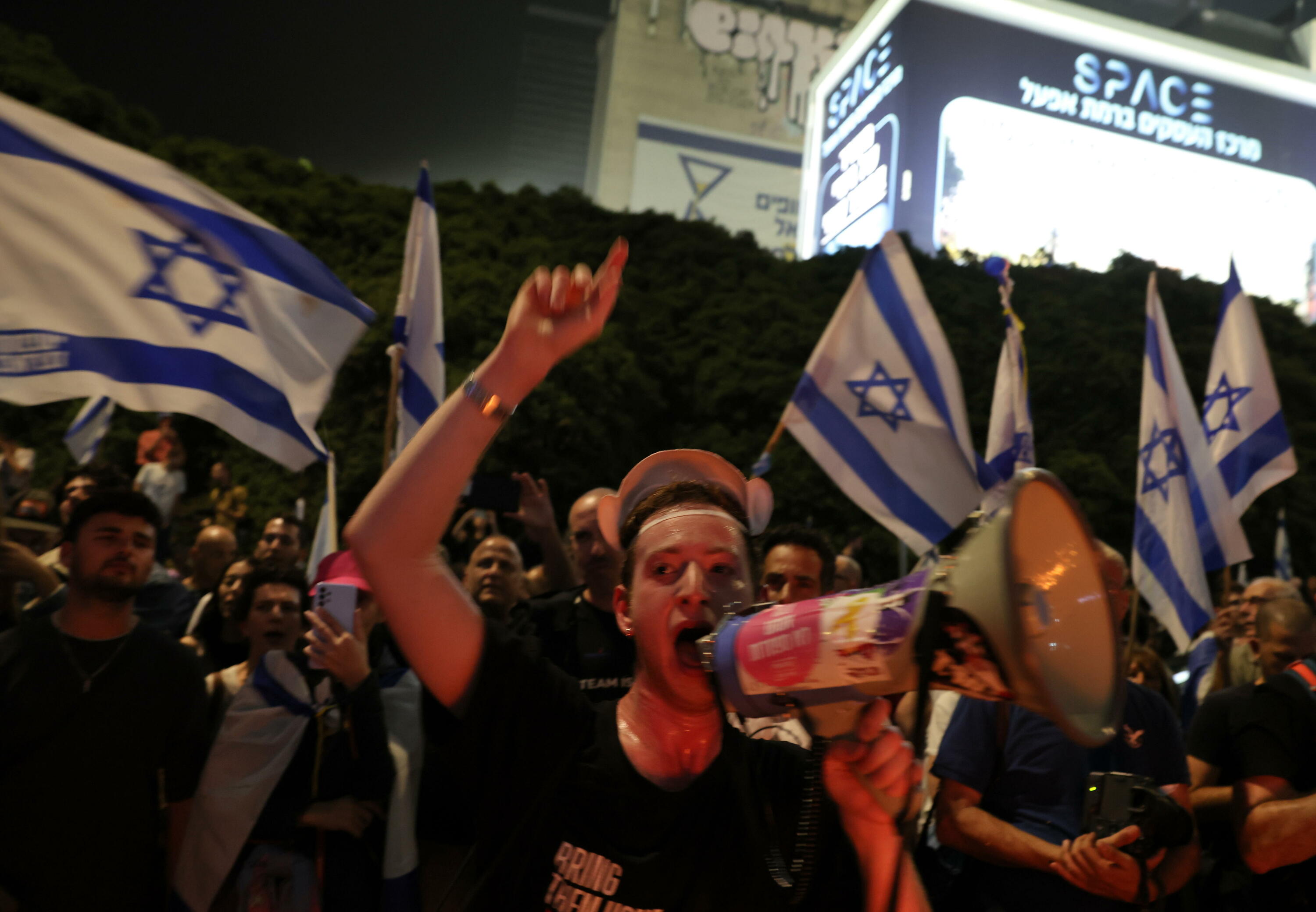 Gallanten kargugabetzea salatzeko manifestazio bat, bart, Jerusalemen. VASSIL DONEV / EFE