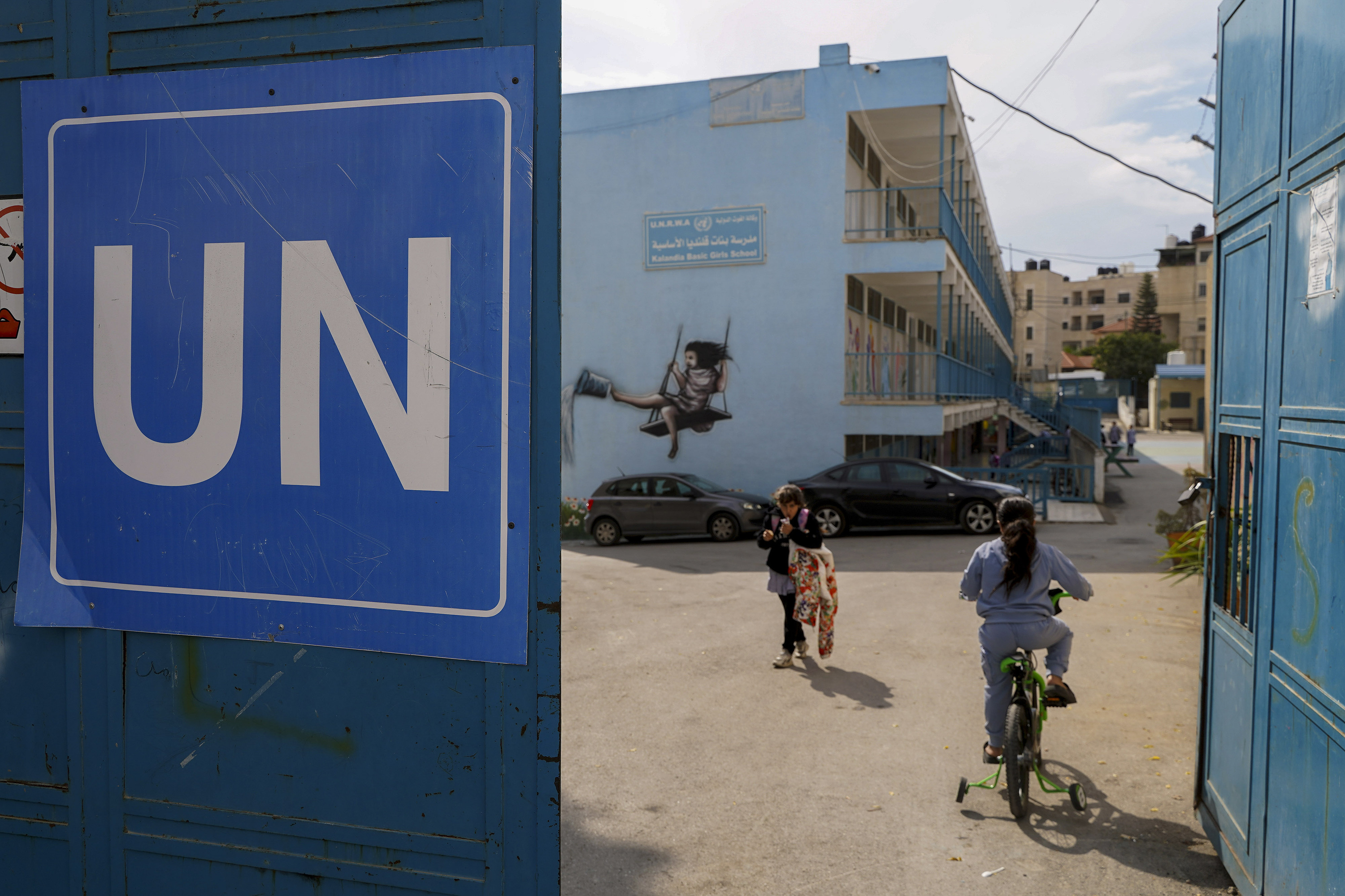 UNRWAren eskola bat, Zisjordania okupatuan. ALEJANDRO ERNESTO / EFE