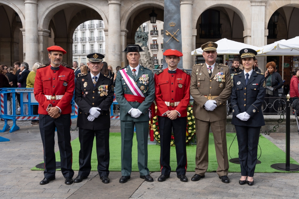 2024ko urriaren 12an Espainiako Guardia Zibila Gasteizko Plaza Berrian.