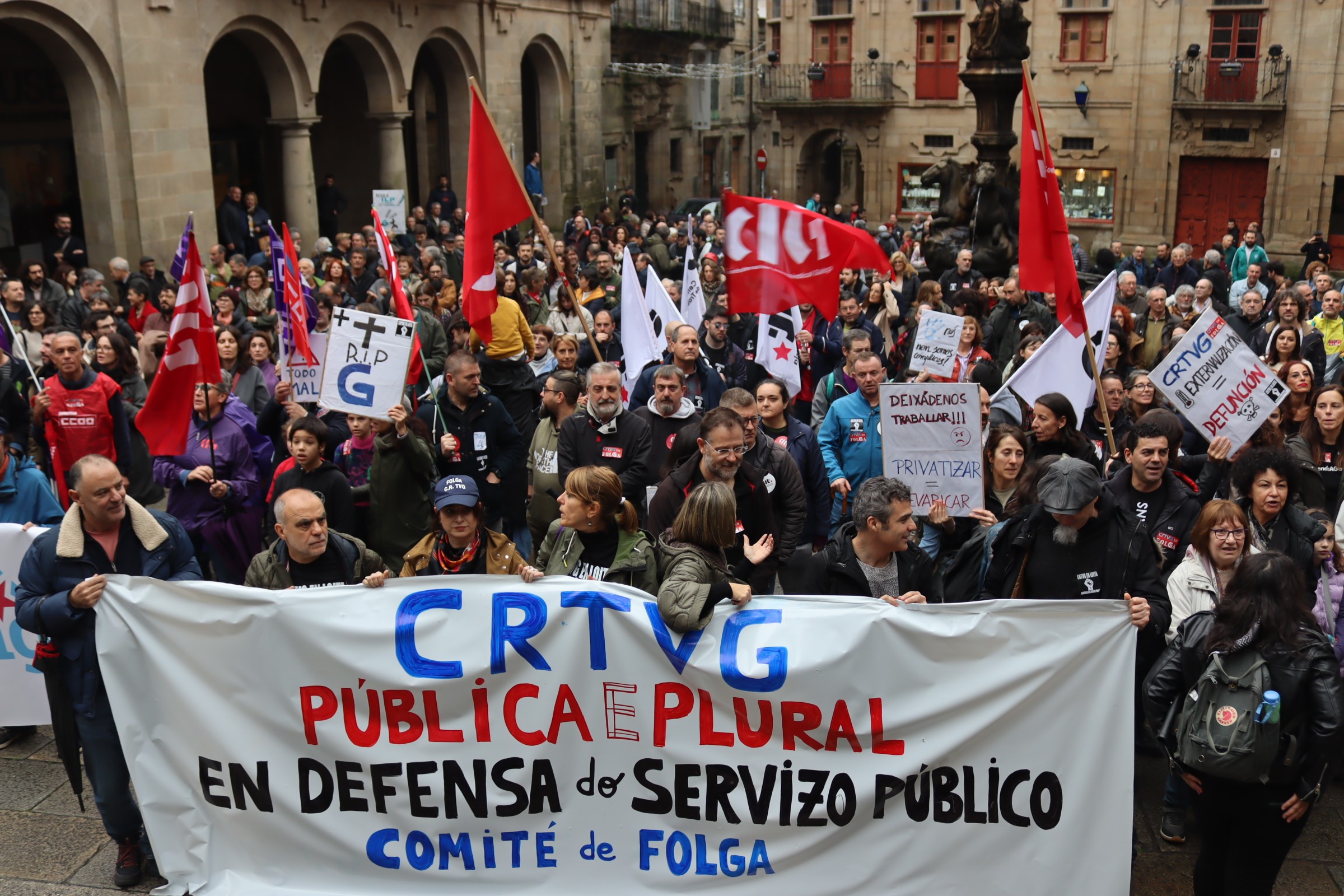 TVGko langileen manifestazioa, azaroaren 30ean, Santiagon. CIG