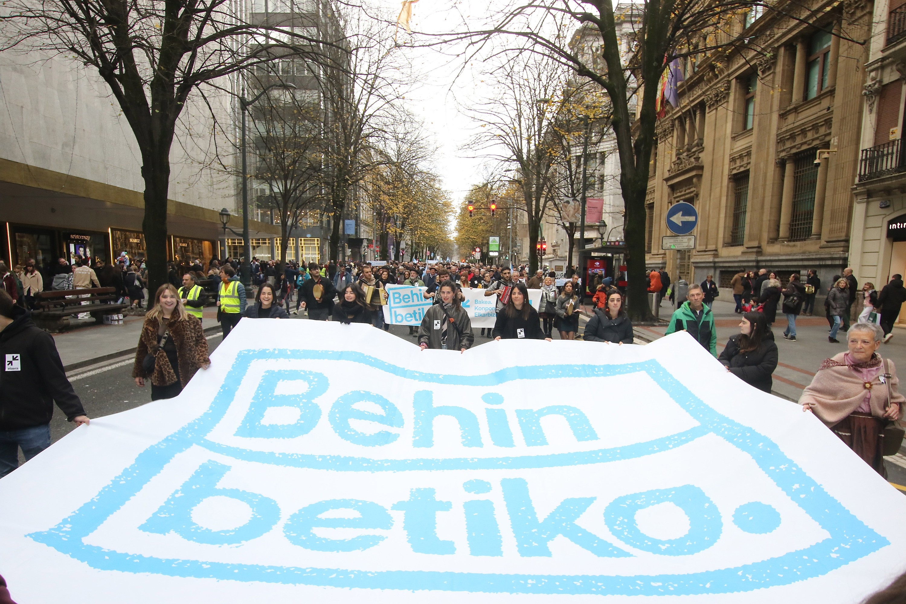 Sare Herritarrak deituta larunbat eguerdi honetan Bilbon egindako manifestazioa. OSKAR MATXIN EDESA / FOKU