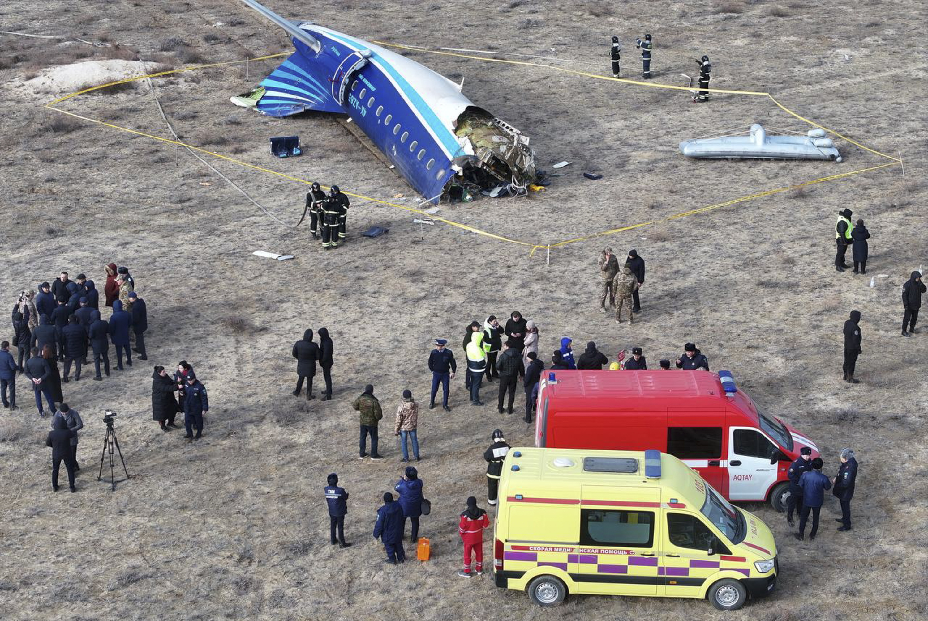 Hegazkinak Aktau hiritik hurbil (Kazakhstan) jo zuen lurra. AZAMAT SARSENBAYEV / EFE