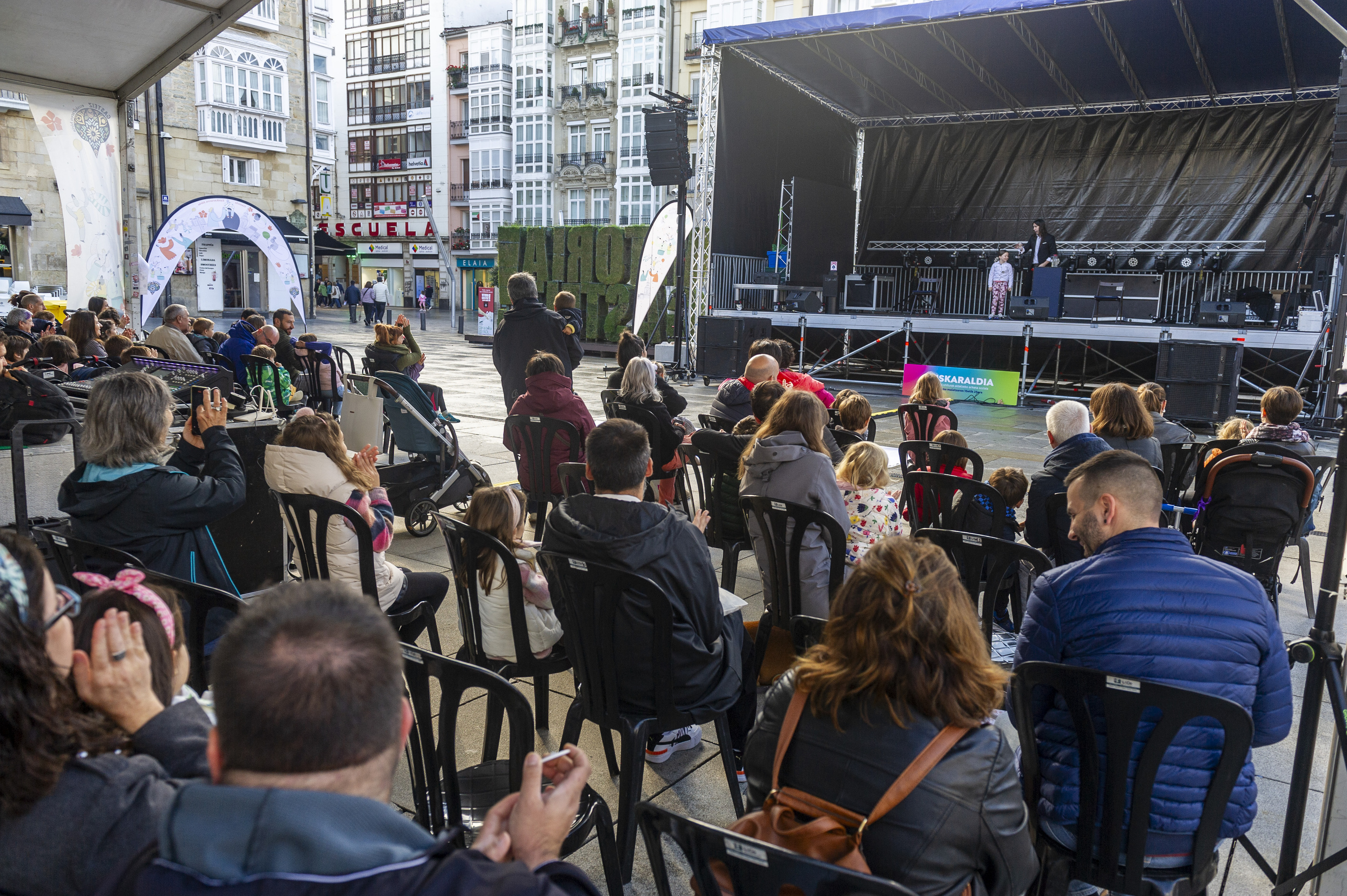 'Gasteiz euskararen hiria' izeneko jaialdia, urriaren 19an. JAIZKI FONTANEDA / FOKU