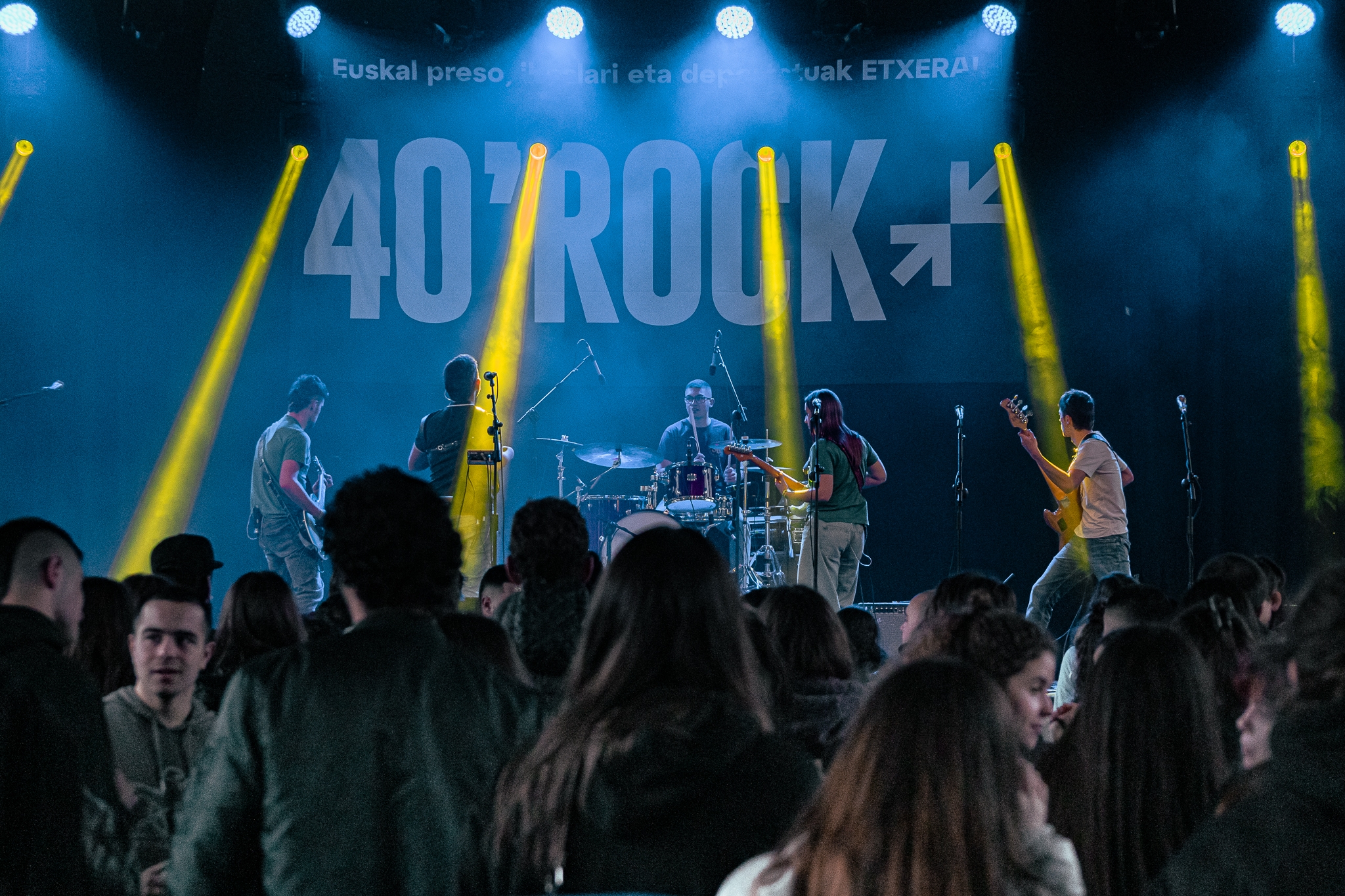 Burutik taldea, iaz, 40 Minutu Rock jaialdian jotzen. 40 MINUTU ROCK