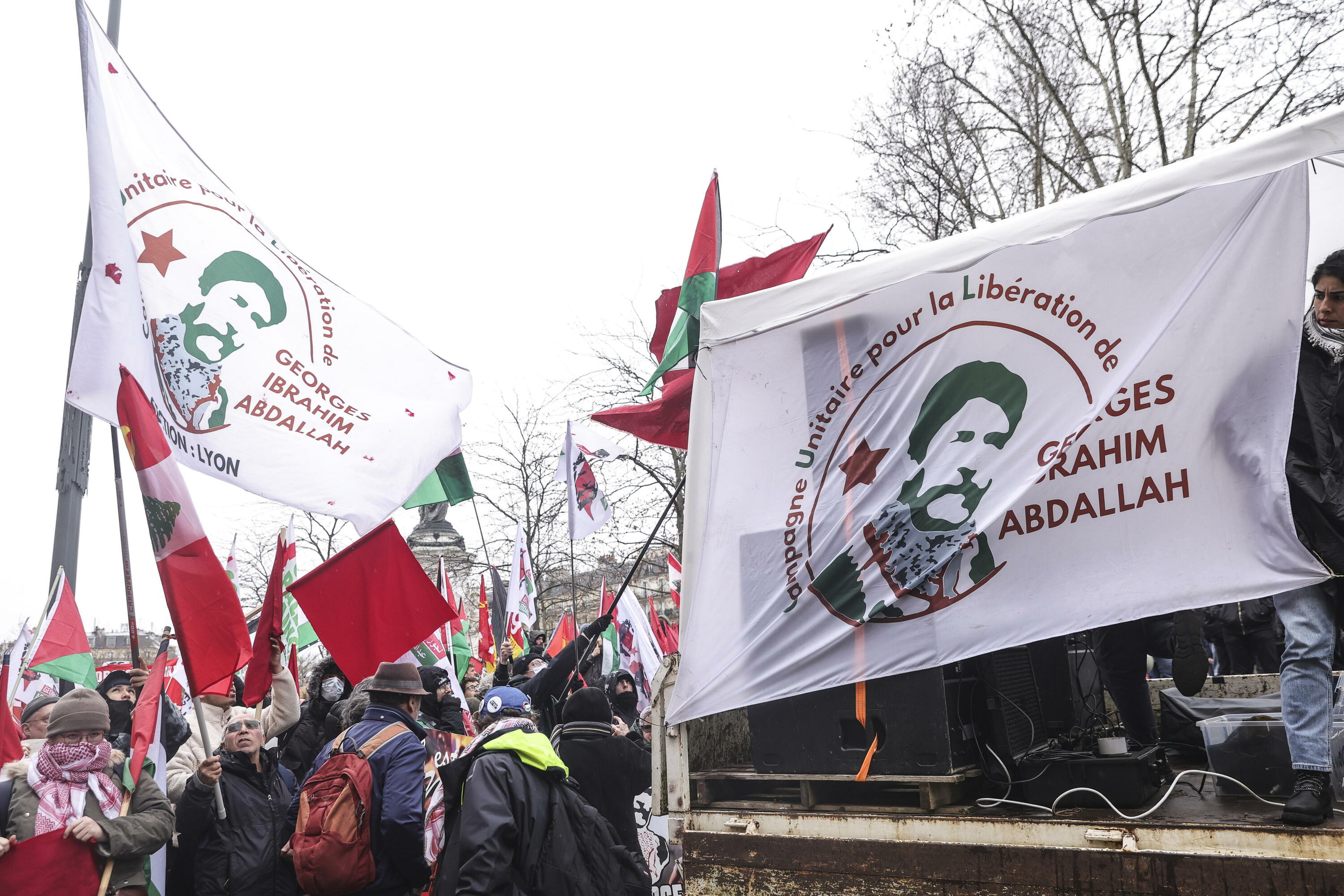 Abdallahren aldeko manifestazio bat, Parisen, iazko abenduan. TERESA SUAREZ / EFE