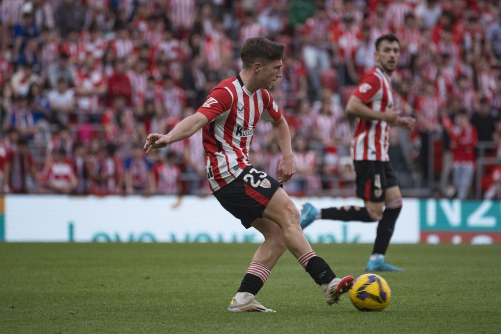 MIKEL JAUREGIZAR, ATHLETIC