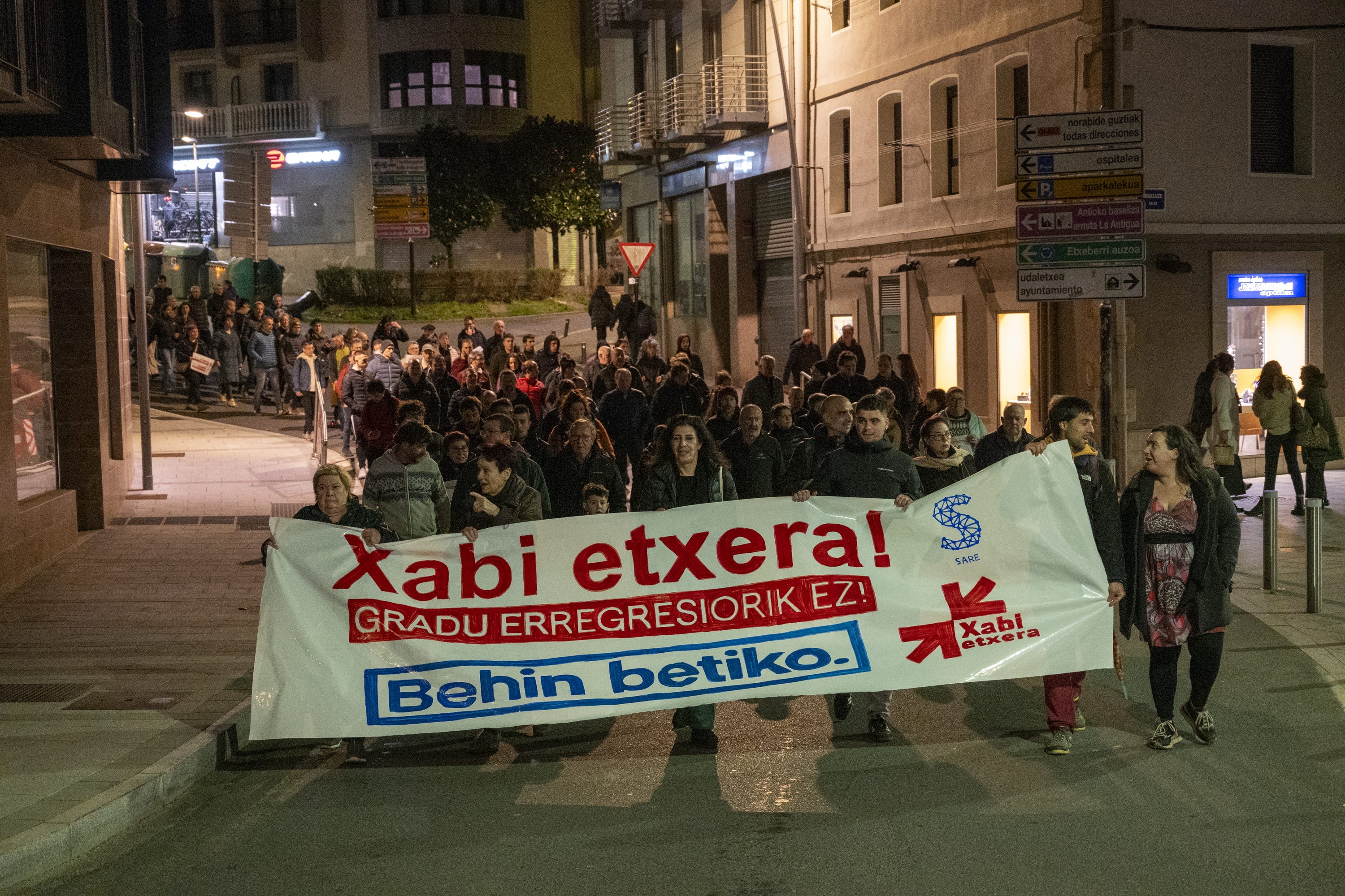 Zabalo aska dezaten eskatzeko manifestazioa, atzo, Urretxun. GORKA RUBIO / FOKU