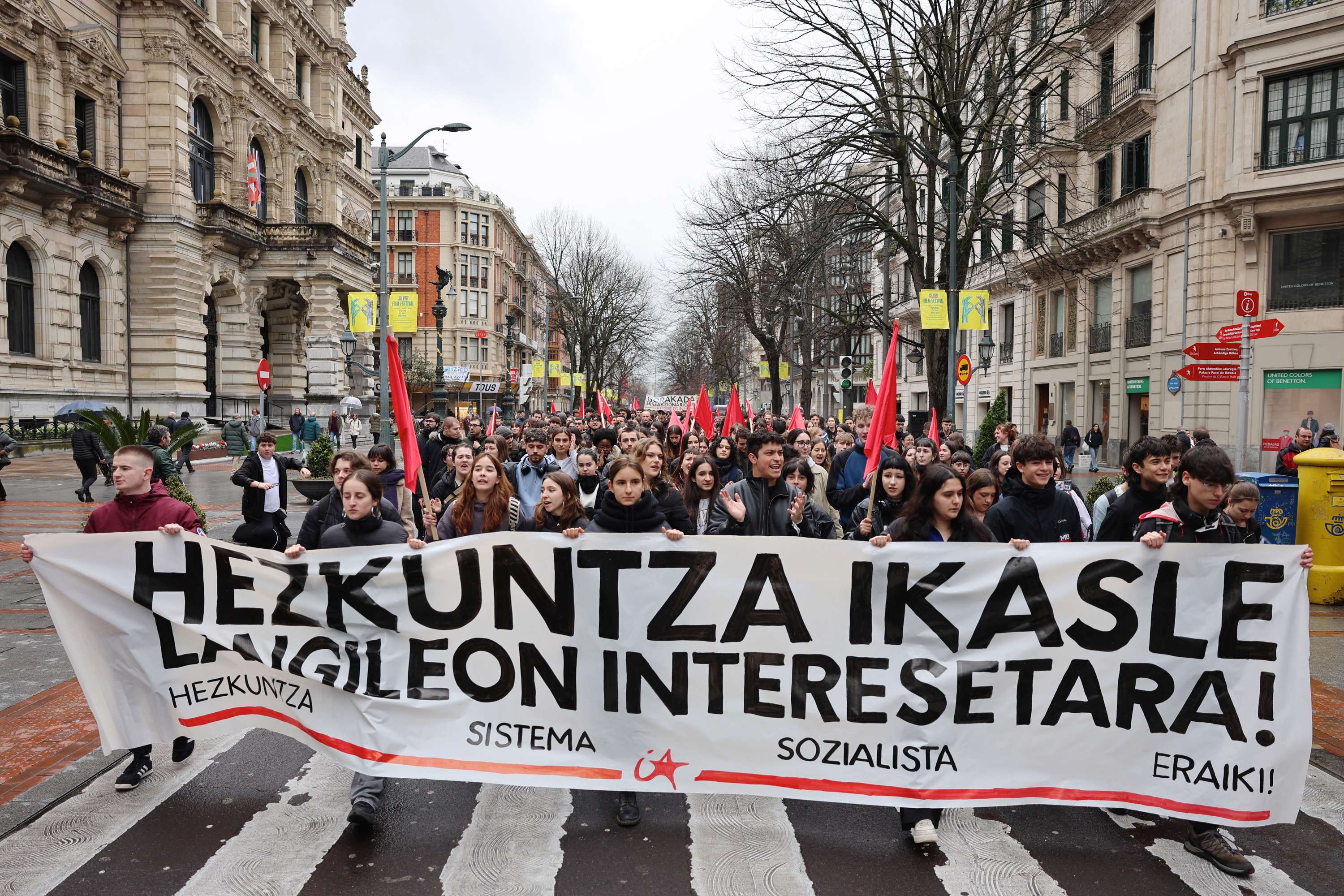 IAk antolatutako manifestazioa, gaur, Bilbon. OSKAR MATXIN EDESA / FOKU