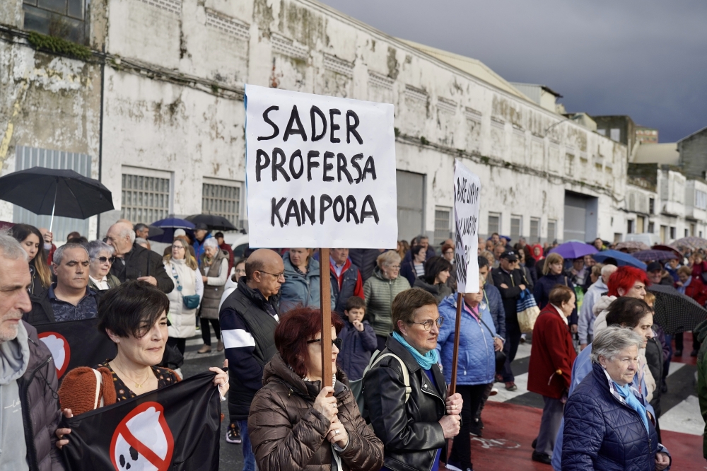 (ID_13885284) Sader eta Profersa (ID_13885284) Sader eta Profersa