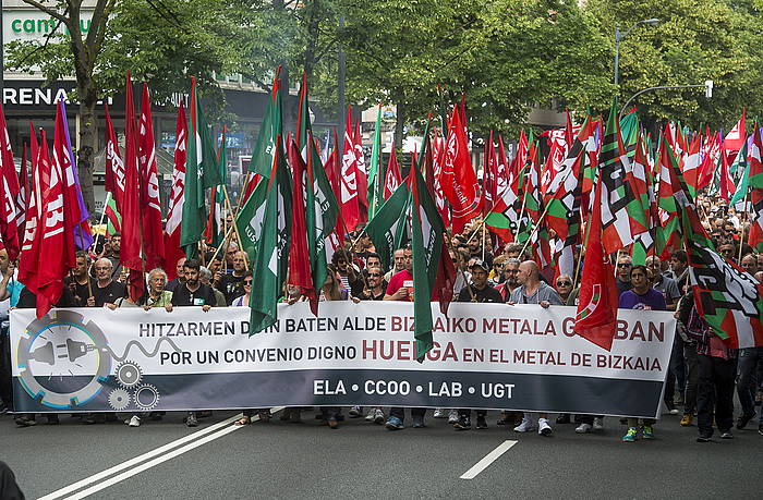 Luis Jauregialtzao / FOKU. METALGINTZAKO LANGILEEN MANIFESTAZIOA, EKAINEKO GREBAKO EGUNETAKO BATEAN.