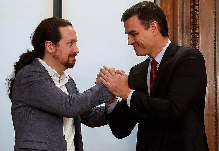 Pedro Sanchez eta Pablo Iglesias. JUANJO MARTíN / EFE