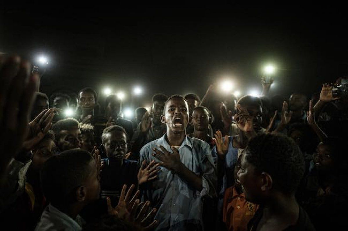 World Press Photo sariketako 2020ko irabazlea. YASUYOSHI CHIBA