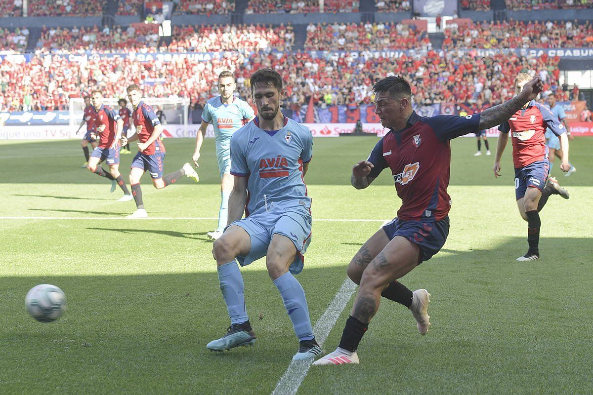 Osasuna eta Eibarren arteko 'derby'-a. IDOIA ZABALETA / FOKU