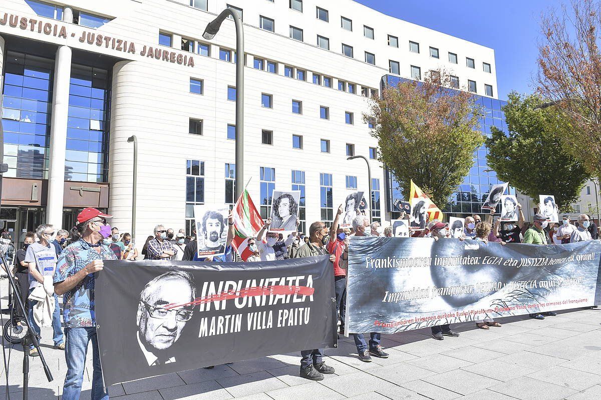 Gaur Iruñean egin duten protesta. IDOIA ZABALETA, FOKU